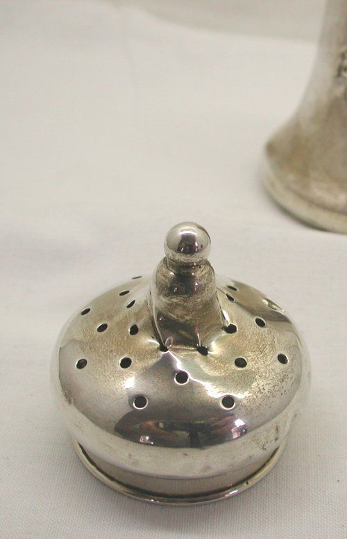 ANTIQUE LARGE ART NOUVEAU SILVER SUGAR SHAKER 1907  