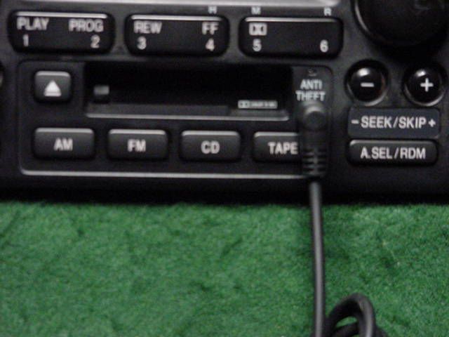 HONDA CD Radio  Ipod SAT AUX audio SAT input 98+  