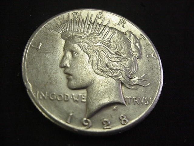 1928 PEACE SILVER DOLLAR XF TO ALMOST UNC XF/AU  