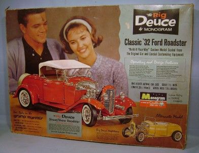   MONOGRAM THE BIG DEUCE HUGE 1/8 SCALE CLASSIC 32 FORD ROADSTER MODEL