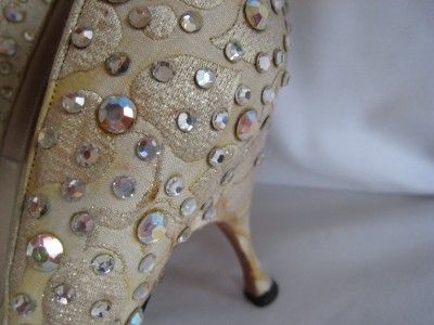 INCREDIBLE 1960s Pointed Toed Shoes RHINESTONES Everywhere Herbert 