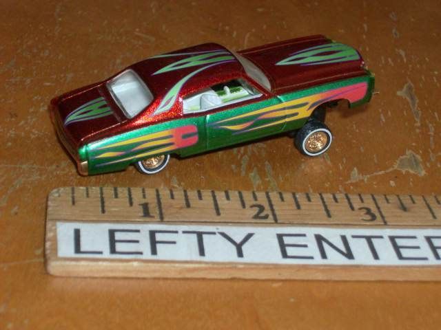 HOTWHEELS 1970 LOW RIDER MONTE CARLO SCALE 1/64  