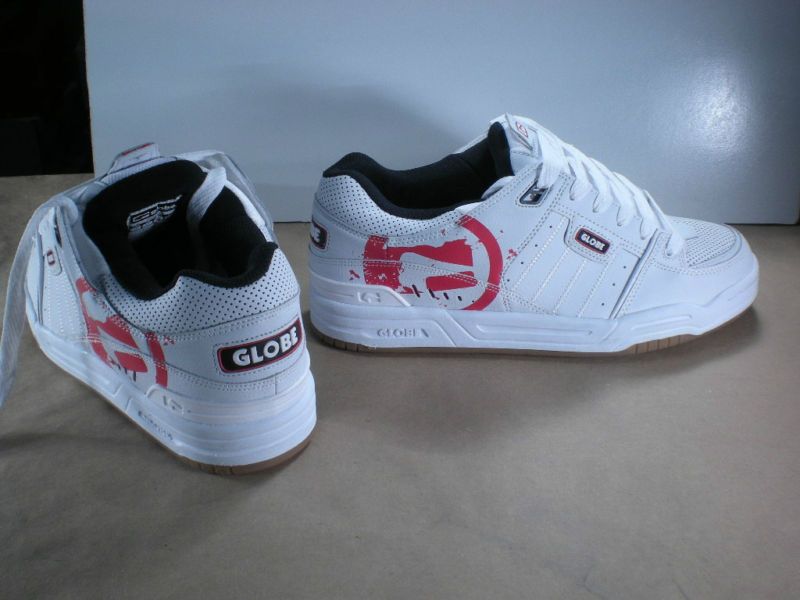 GLOBE FUSION SKATE SHOES WRI  