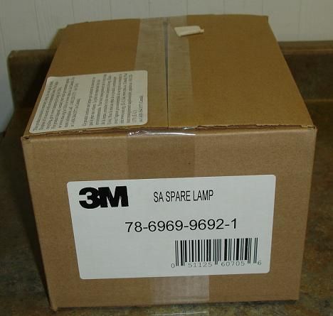 3M 8260LA Projector lamp Bulb 78 6969 9692 1 NEW  