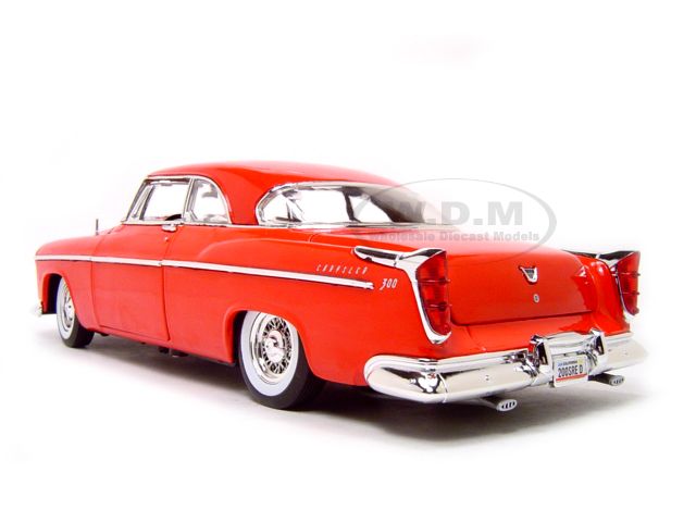 1955 CHRYSLER C300 RED 118 MOTORMAX DIECAST MODEL  