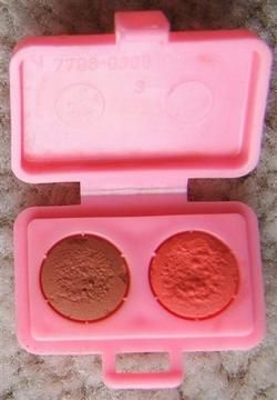 VINTAGE BARBIE TRAY MAKEUP KIT FRUIT BRUSH COMB MIRROR  