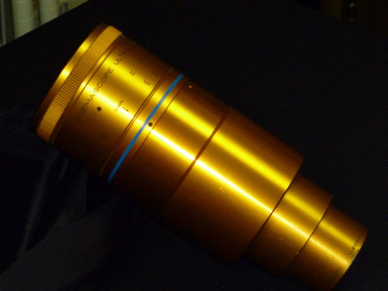 ISCO 85mm Blue Star HD Integrated 35mm Anamorphic Lens  