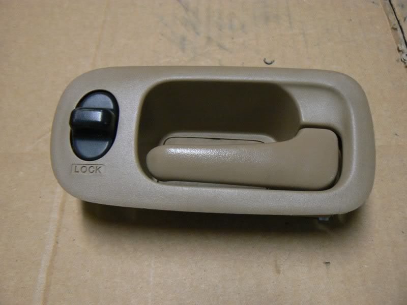 02 04 Honda CRV Passenger Right Frt Door Handle OEM  