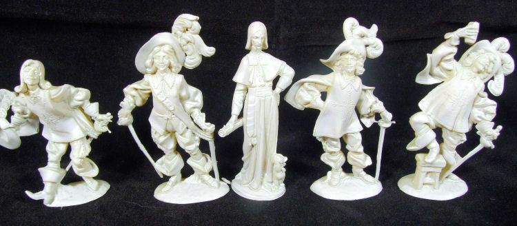 American Dimestore Set With 5 Musketeers, Cardinal Richelieu MIB 70mm 