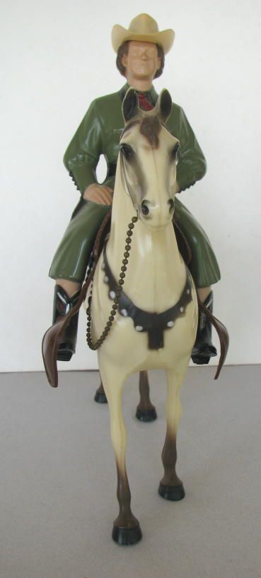   Hartland Dale Evans Horse Rider Green Dale Chubby Buttermilk  