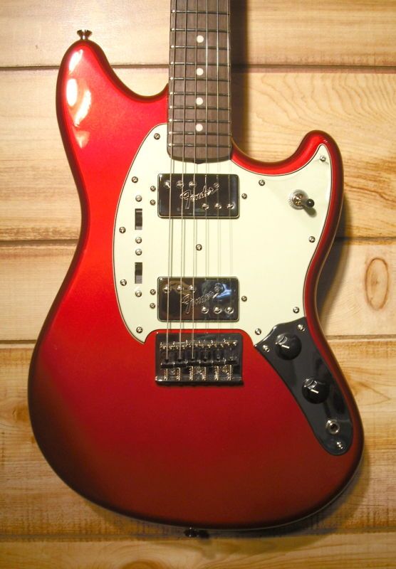 Fender® Pawn Shop Mustang Special RW CAR W/GIG  