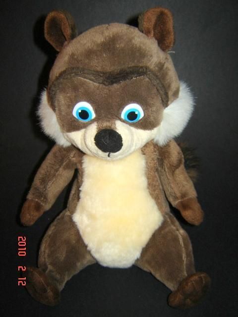 KoHLS CaReS FoR KiDS oVeR THe HeDGE RJ RaCCooN PLuSH 12  