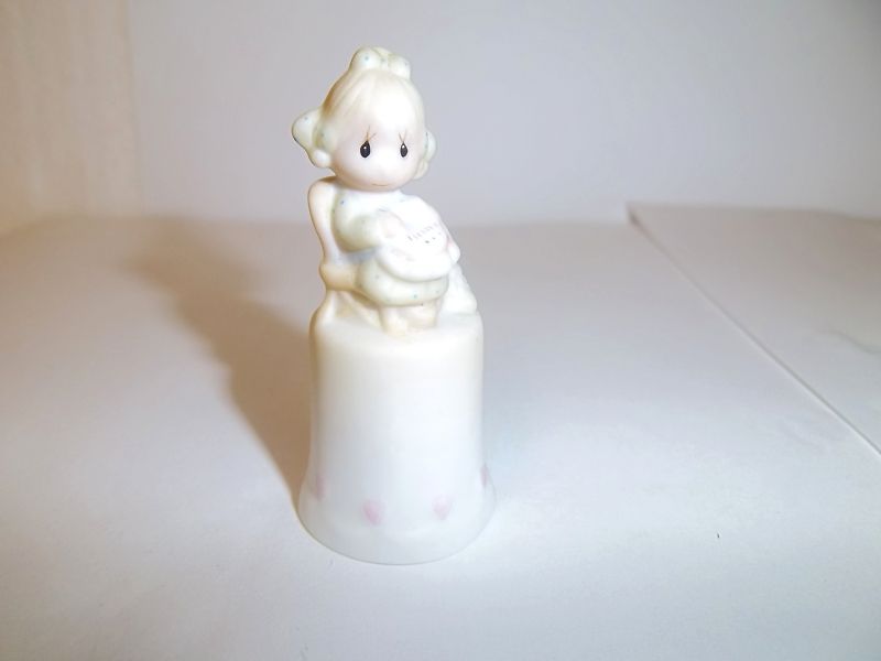 precious moments figurine 1984 MOTHER SEW DEAR #13293  