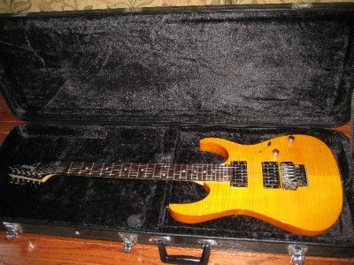 Beautiful Ibanez Rg320FM Flaming Maple w/ hardshellcase  