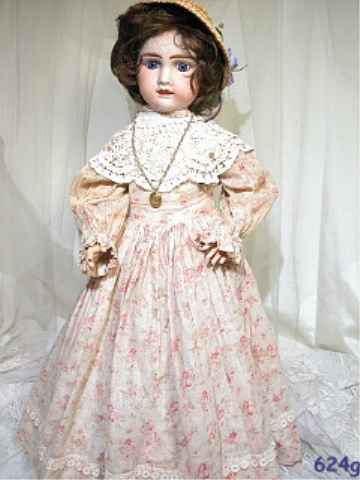   DOLL PETITE FRANCAISE J V FRANCE 8 LIANE 22  BEAUTIFUL & RARE  