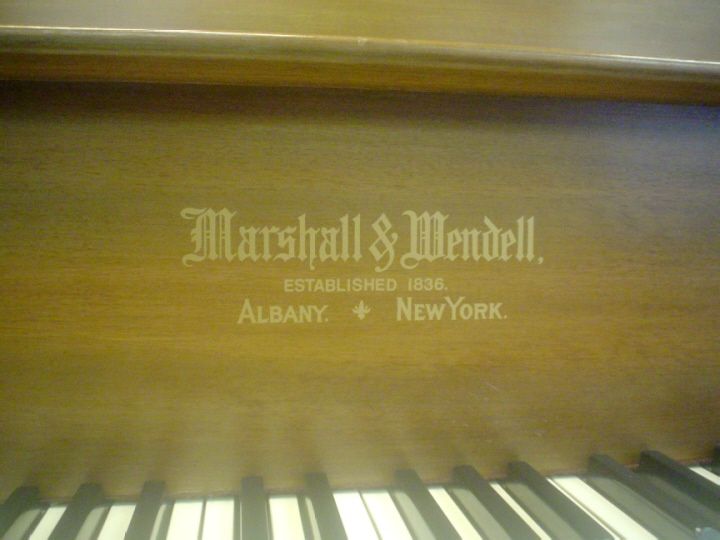 Nice used Marshall & Wendell/Chickering Baby Grand Piano ornate legs 