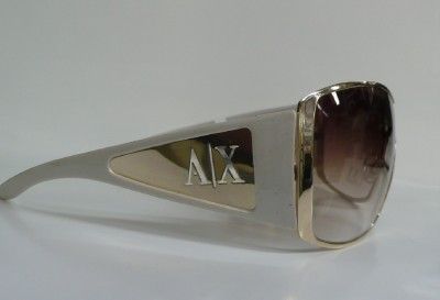   008 s has a bridge a hinge temples frame metal gold lens brown gold