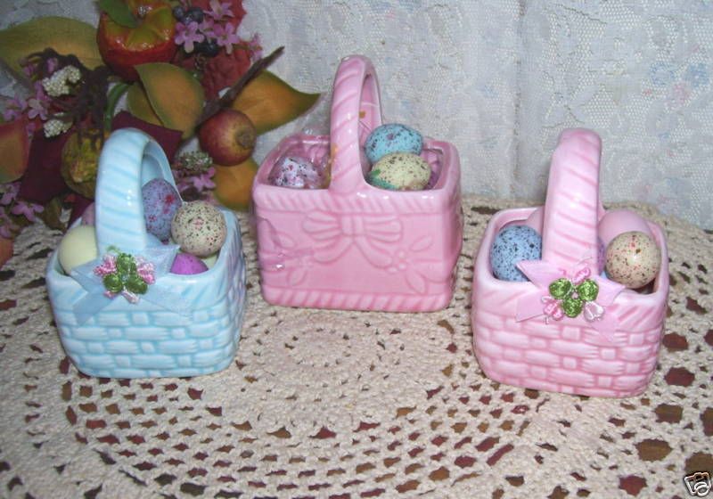 EASTER BASKETS W/ EGGS Lot/ 3  