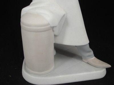 LLADRO Porcelain Figurine Male Doctor Matt Finish #4602 w/ Base 