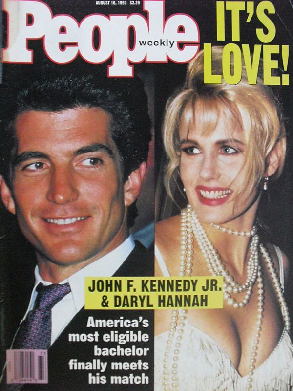 JOHN F. KENNEDY JR. & DARYL HANNAH 8/16/93 Peole  