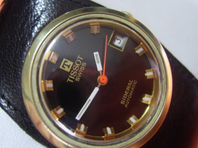 COLLECTIBLE 70S TISSOT SIDERAL DATE AUTOMATIC FIBREGLASS CASE 