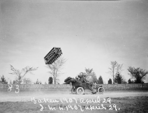 Tetrahedral kite Codger flown from an automobile  