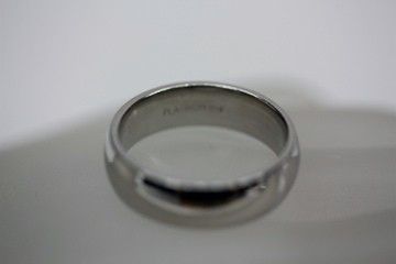   Platinum Wedding Band Comfort Fit High Polished 6mm Mens Ring Sze 8.25