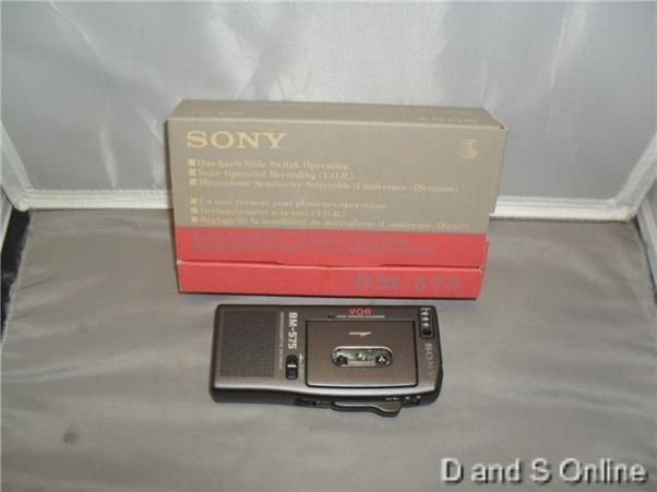 Sony BM 575 Handheld Cassette Voice Recorder New 027242483736  