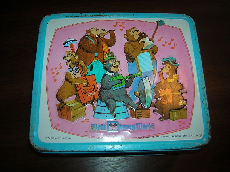 VINTAGE 1970S WALT DISNEY WORLD METAL LUNCH BOX  