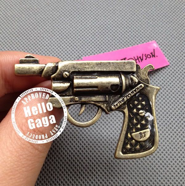 SIZE 7 TOY GUN BETSEY JOHNSON RING  